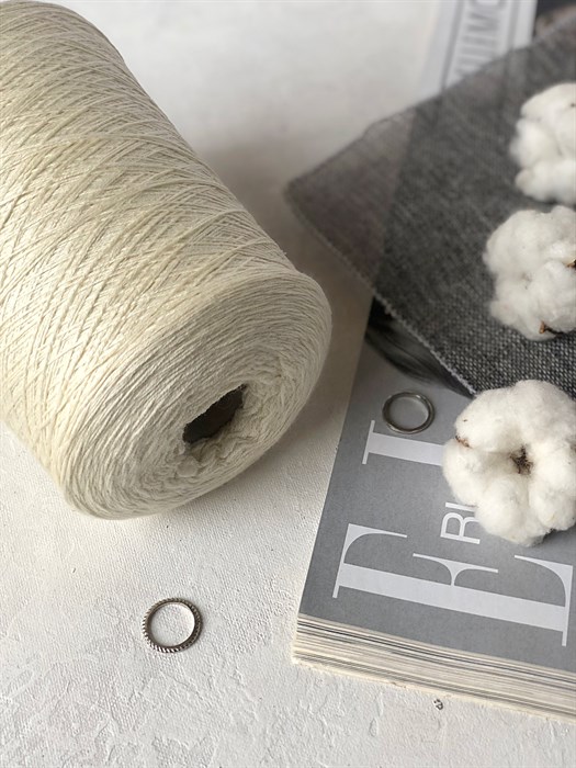 MerinoSilk (Botto Giuseppe), 75% меринос, 25% шелк, 100 г/600 м, молочный jUpvcX2ViyI-0LRlAVQOZ1