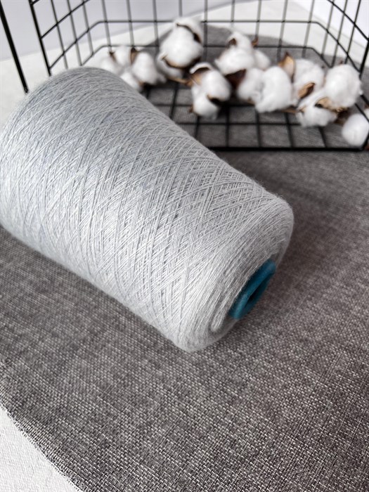 Merino Mafil, 100% меринос, 100 г/1400 м, светло-голубой 3047