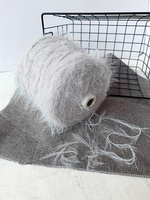 Yeti (пр-во Китай), 100% нейлон, 100 г/700 м, серый жемчуг 3264