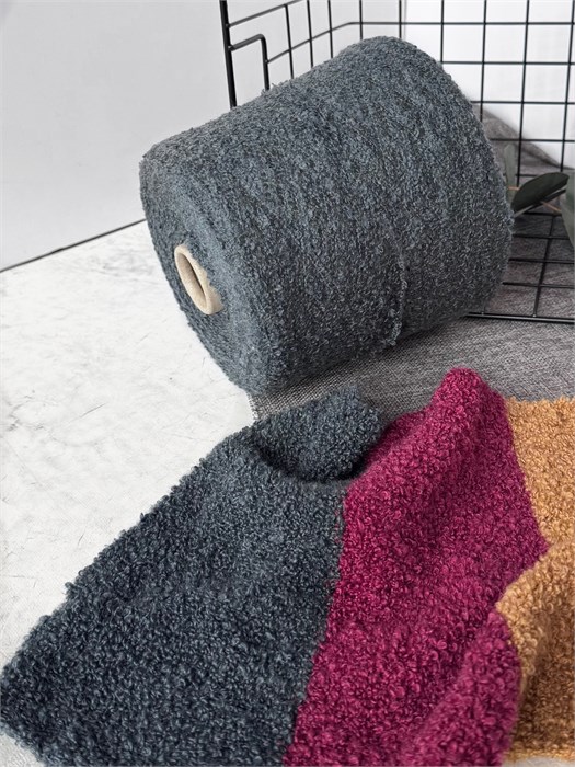 Boucle 310 (G&G Filati), 65% меринос, 27% шёлк, 8% ПА, 100 г/310 м, серо-голубой 3479