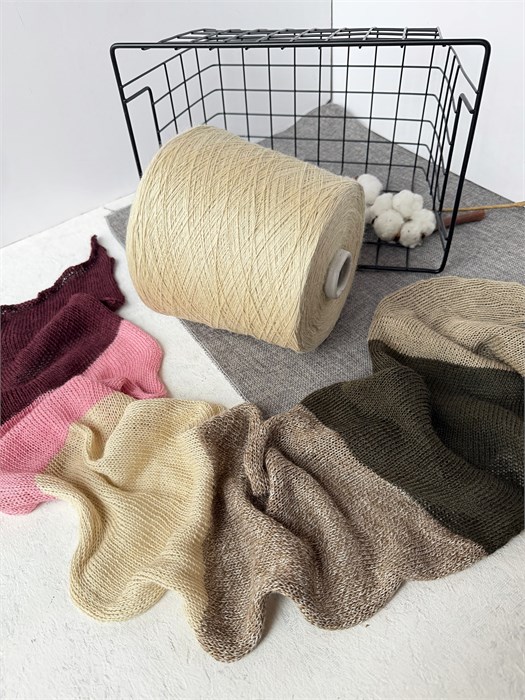 Selin 4/28 (Luxury Selection by Ri. Go), 50% лен, 50% шелк, 100 г/700м, цвет белый песок 3666