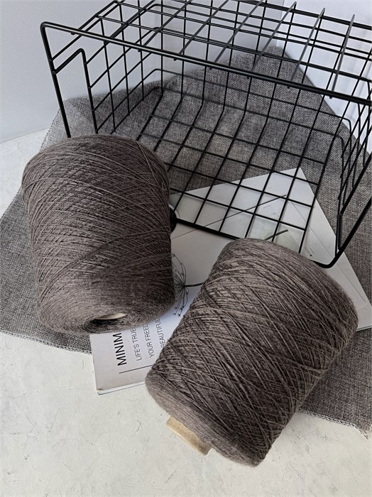 Amico Soft (Lanerossi), 100% мериносовая шерсть, 100 г/1500 м, цвет тауп 3716