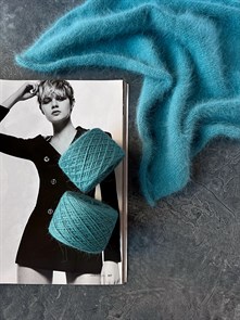 {{photo.Alt || photo.Description || 'Angora 70, 70% ангора, 30% нейлон, 100 г/700 м, цвет 275, Байкал'}}