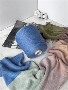 {{photo.Alt || photo.Description || 'Monterrey (Luxury Selection by Ri.Go), 60% меринос, 40% хлопок, 100 г/1400 м, водопад'}}