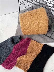 {{photo.Alt || photo.Description || 'Boucle 310 (G&amp;G Filati), 65% меринос, 27% шёлк, 8% ПА, 100 г/310 м, арахис'}}
